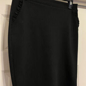 Charlotte Russe black skirt with ruffle pocket accents size M